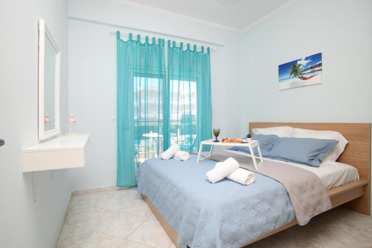 Blue Deluxe Apartment Kallithea  Экстерьер фото