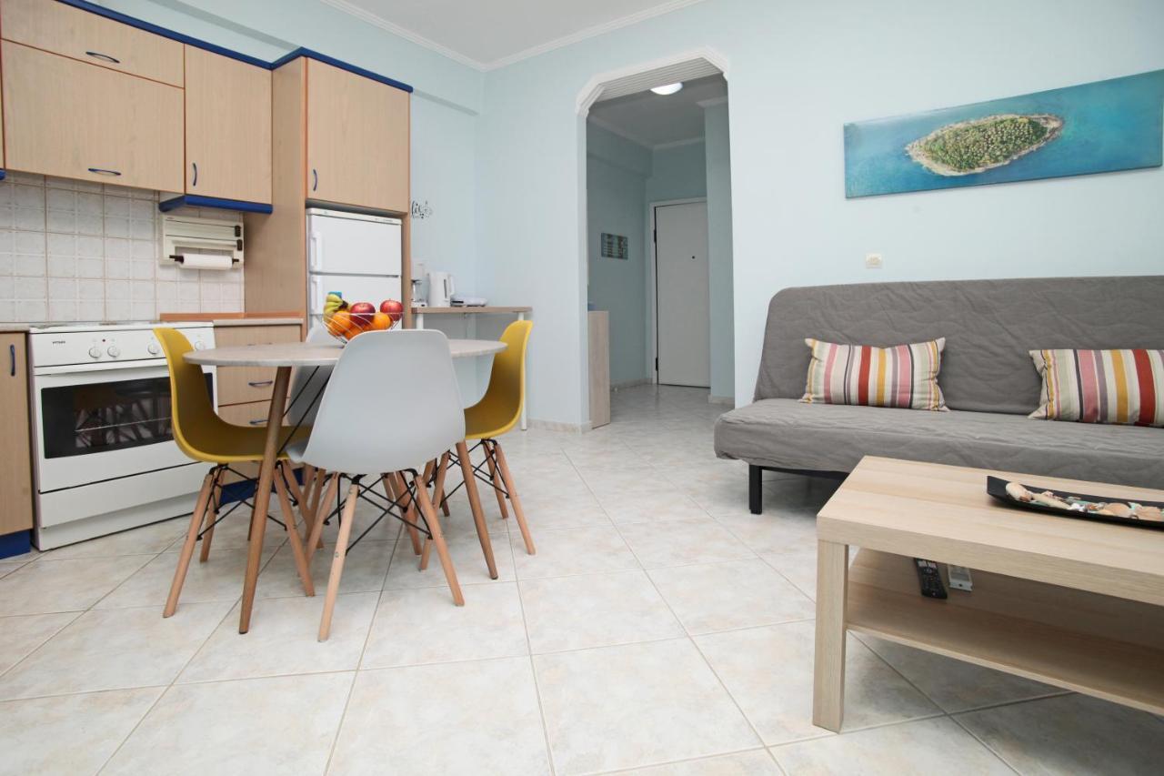 Blue Deluxe Apartment Kallithea  Экстерьер фото